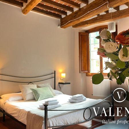 Via Ruga Degli Orlandi - Valente Italian Properties Pescia Buitenkant foto