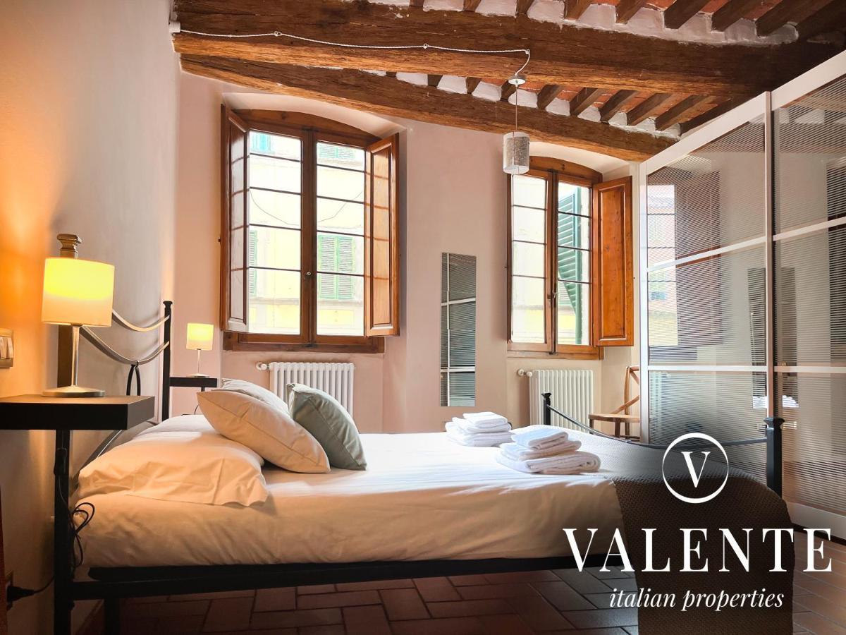Via Ruga Degli Orlandi - Valente Italian Properties Pescia Buitenkant foto