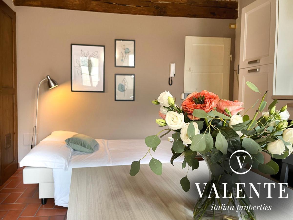 Via Ruga Degli Orlandi - Valente Italian Properties Pescia Buitenkant foto